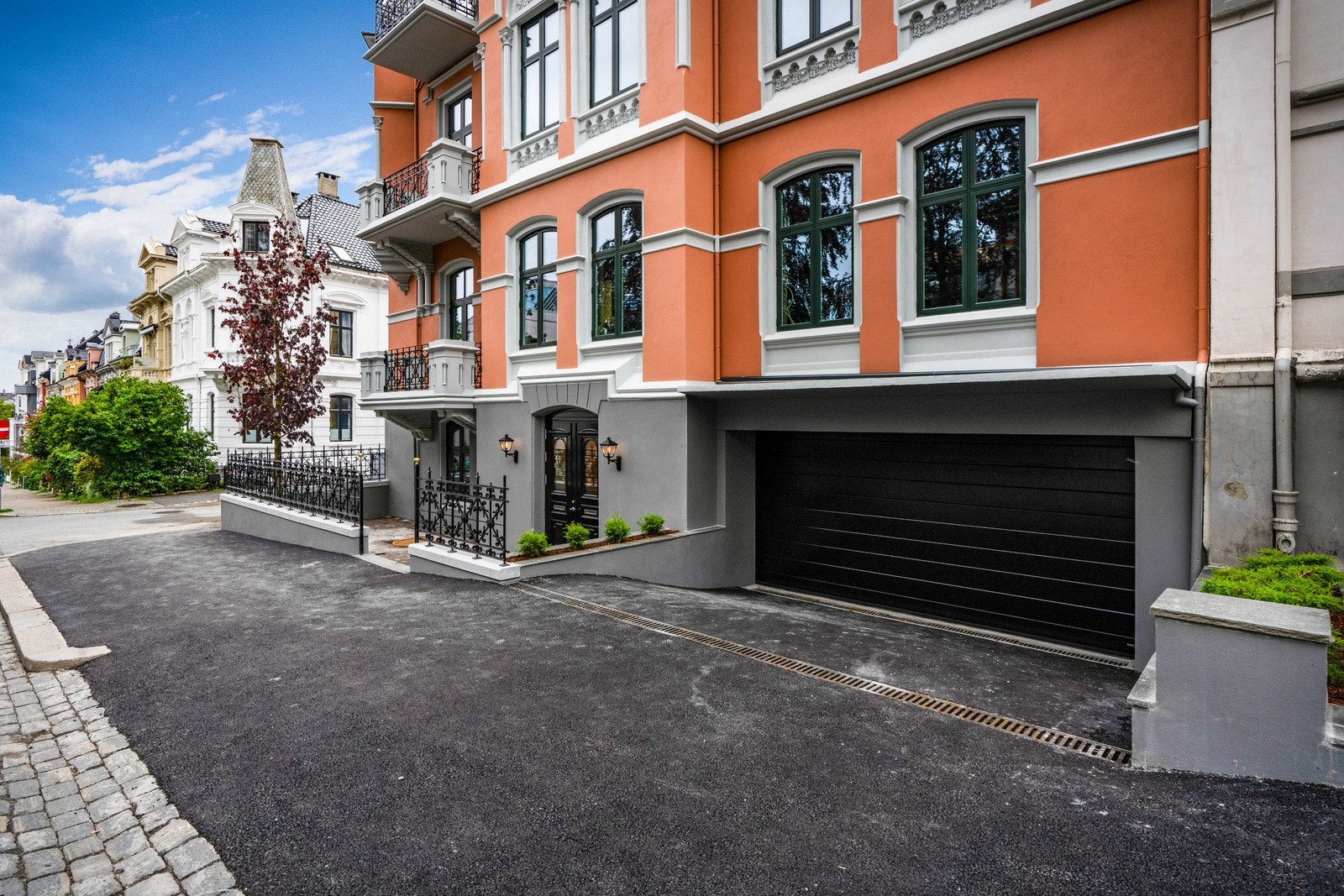 Mulighet for garasje Galleribilde