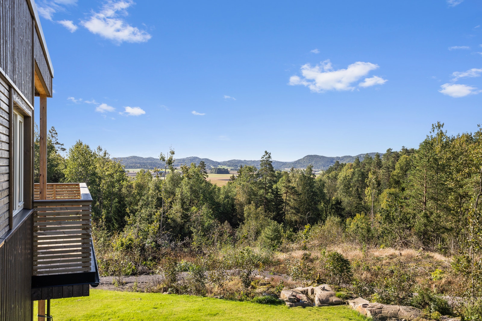 Utsikt mot sør Galleribilde