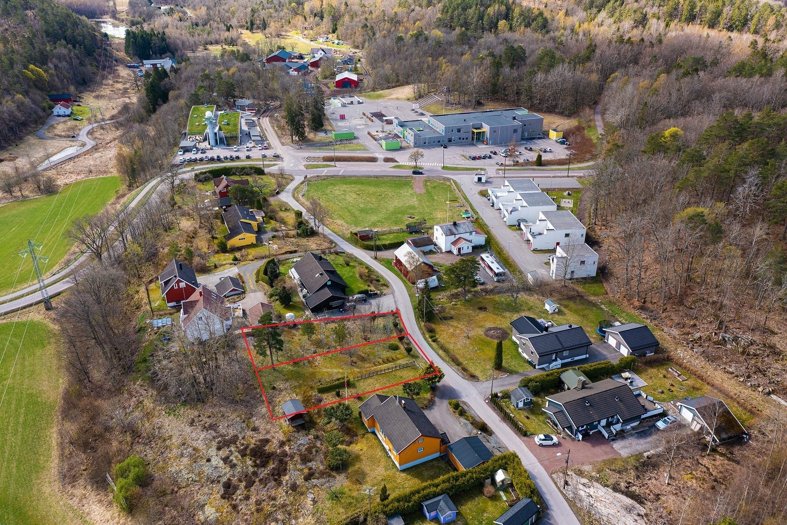 De røde strekene er omtrentelige. Galleribilde