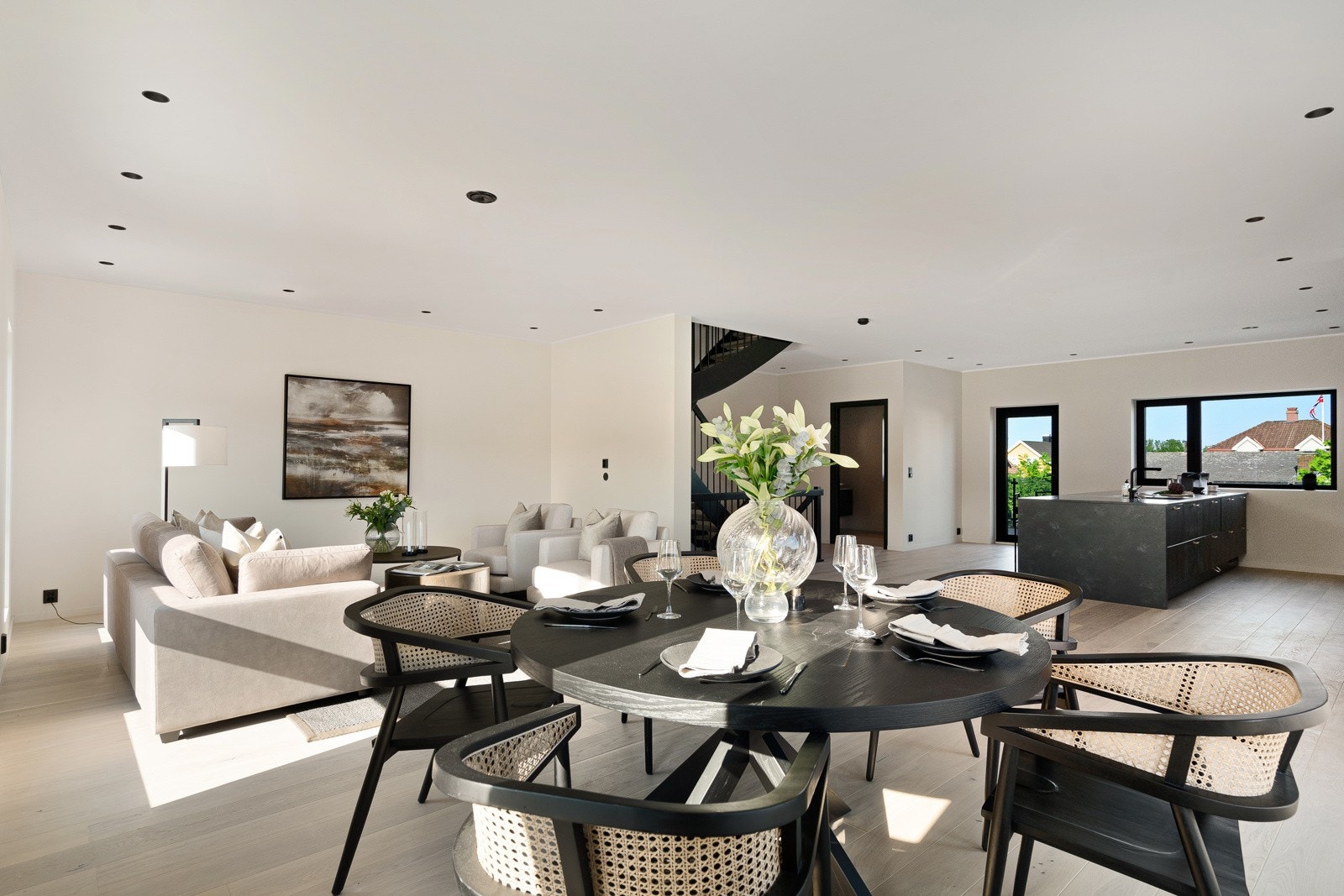 Bilde fra seksjon 1 - innvendig identisk, bare speilvendt Galleribilde