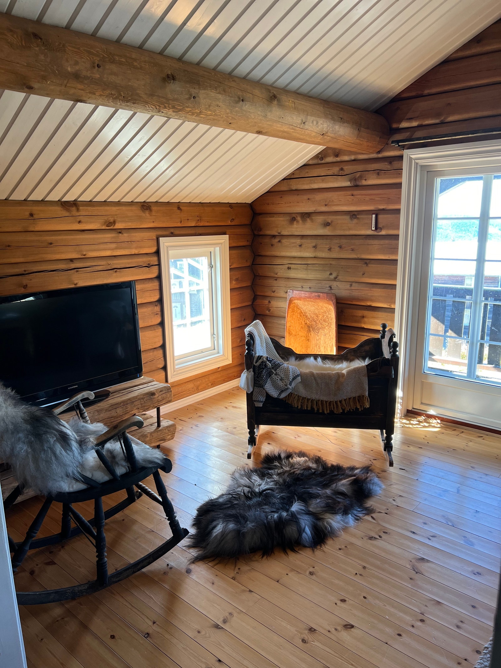 Tv stue i 2 egt Galleribilde