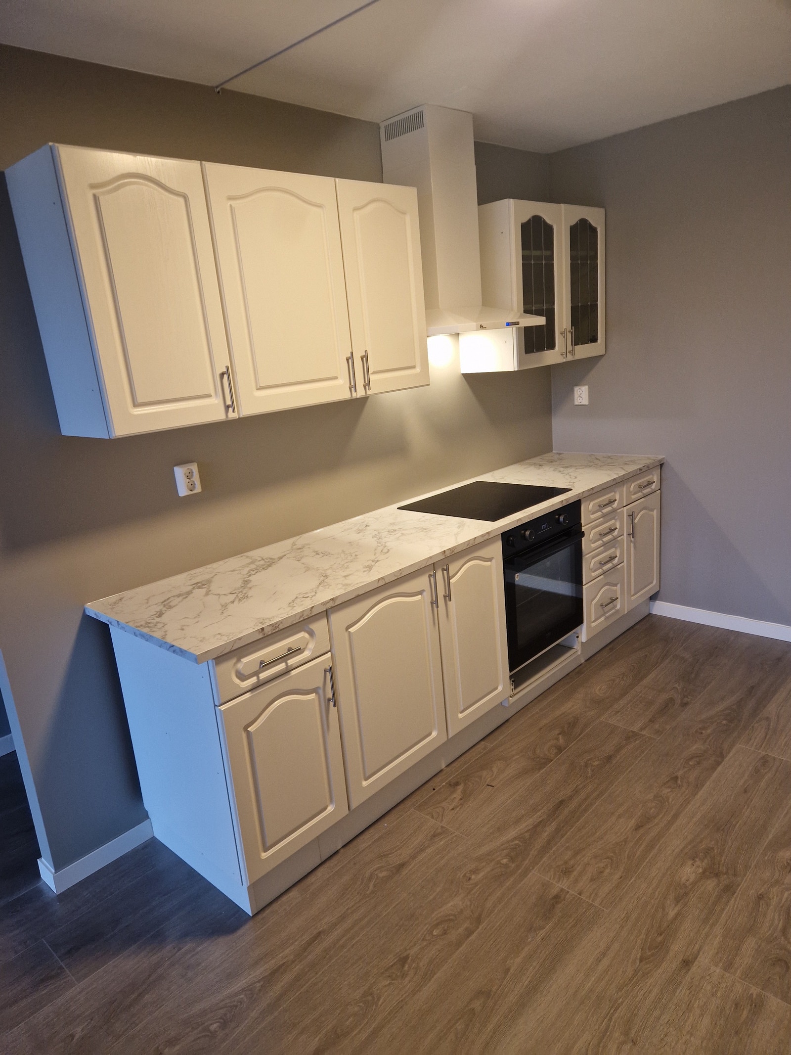 Nytt kjøkken pusset opp i 2024 Galleribilde