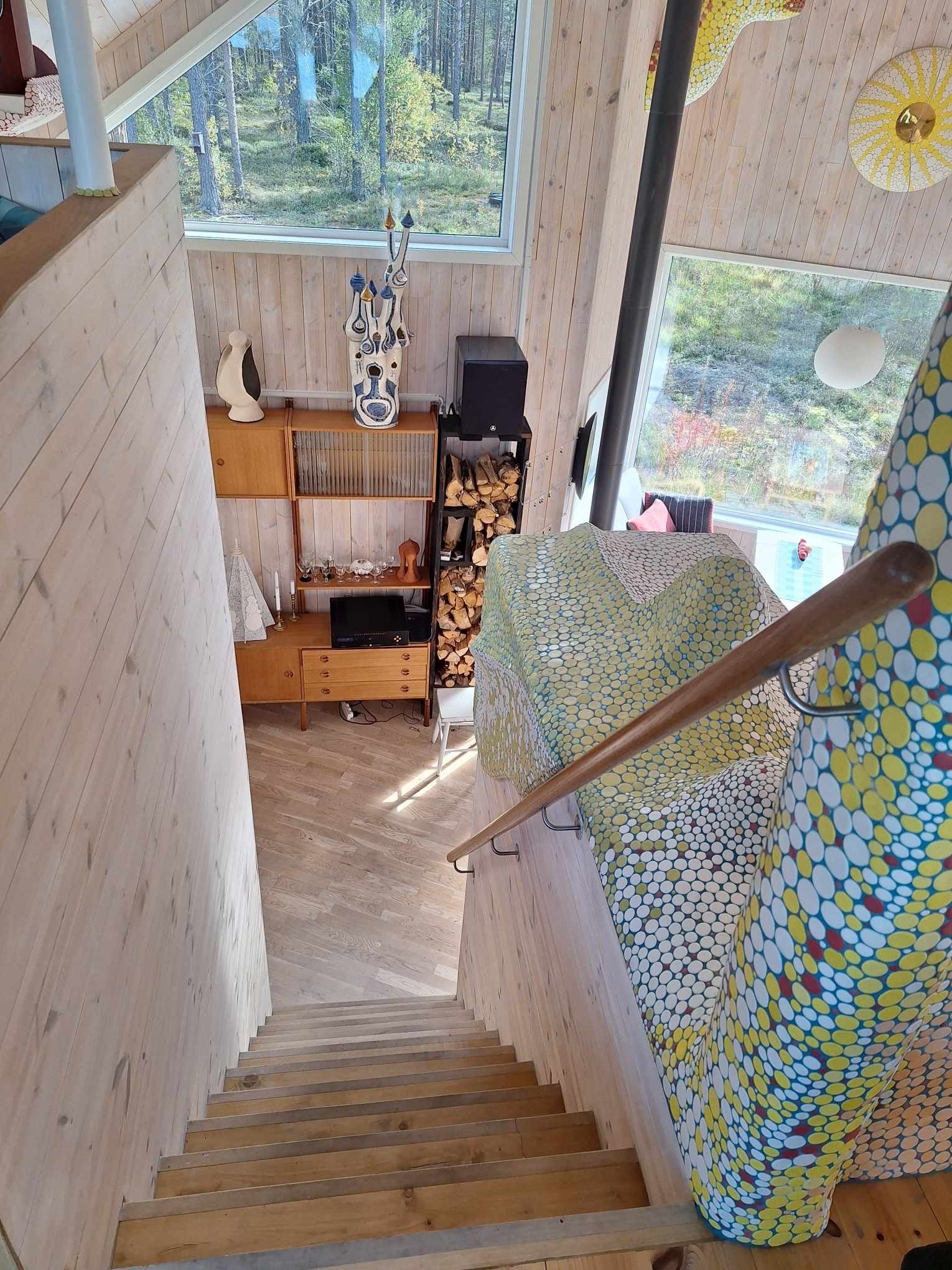 Trapp ned fra hems Galleribilde