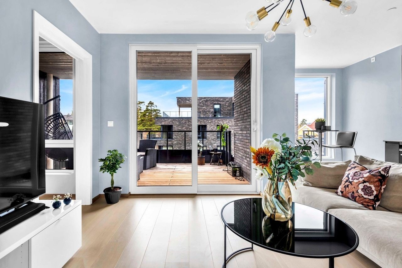 Solrik leilighet med en effektiv planløsning og nybolig standard. Galleribilde