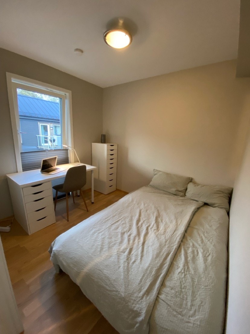 Plass til 120 seng og pult Galleribilde