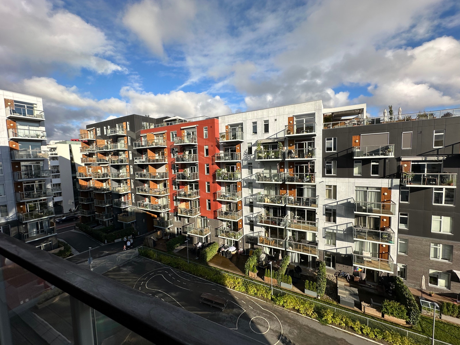 Utsikt fra balkong Galleribilde