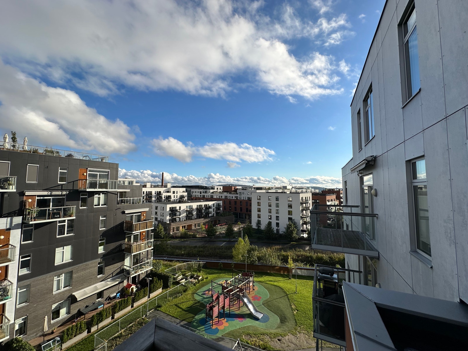 Utsikt fra balkong Galleribilde