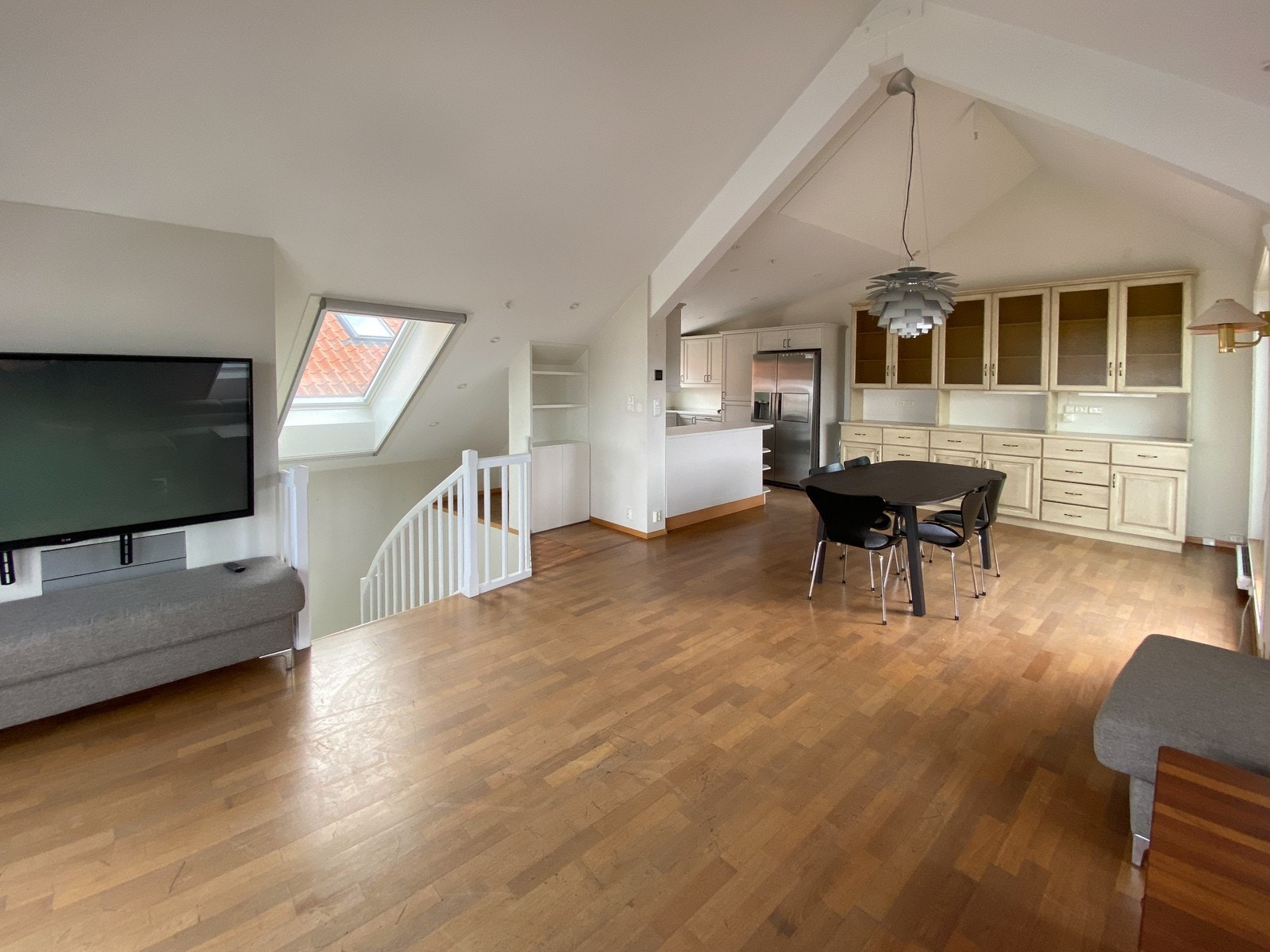 TV er inkludert Galleribilde