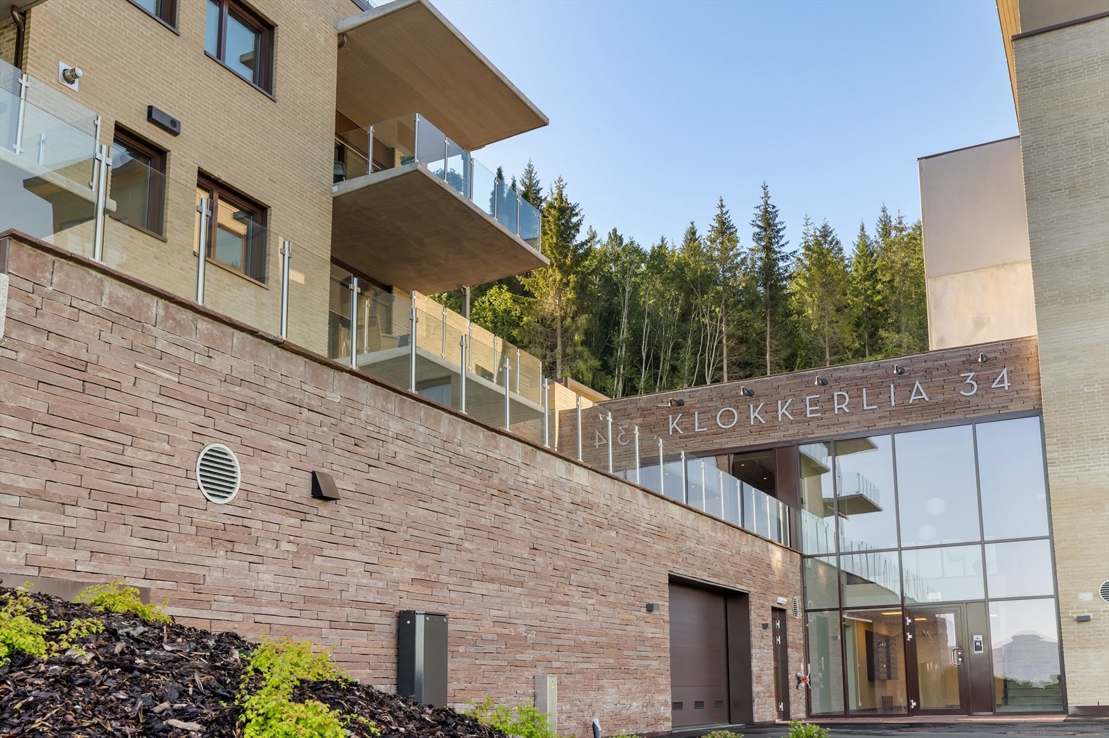 Byggene har gjennomførte og flotte detaljer Galleribilde