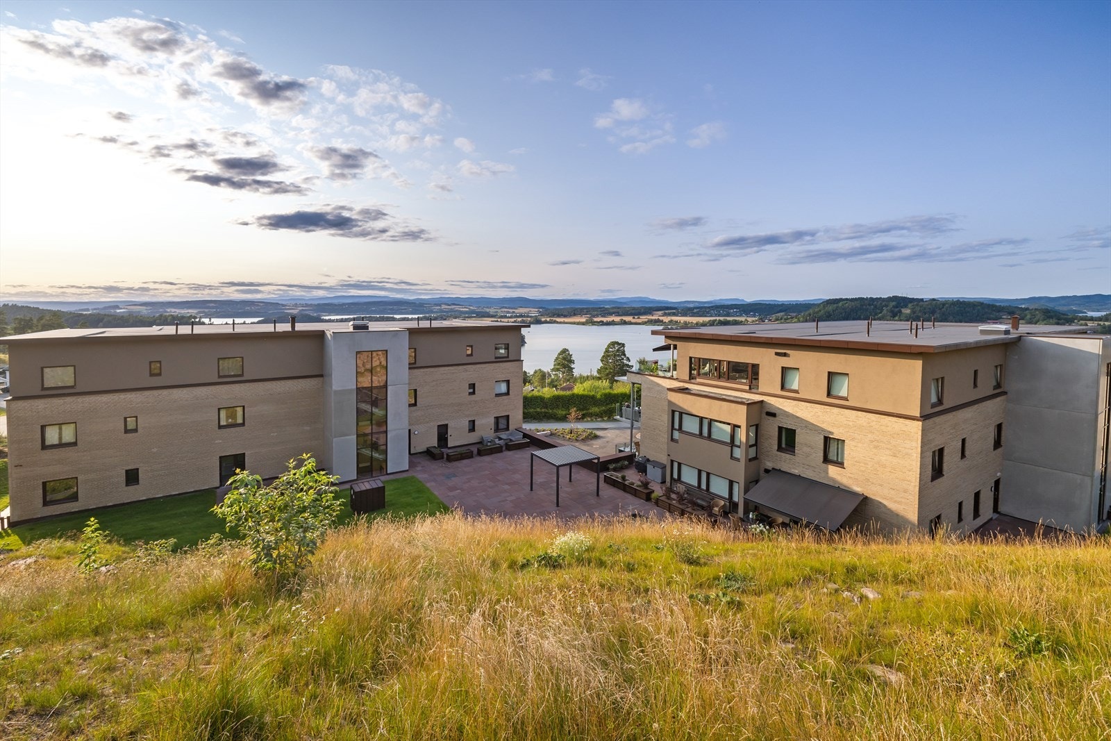 Her bor man i virkelig flotte omgivelser Galleribilde