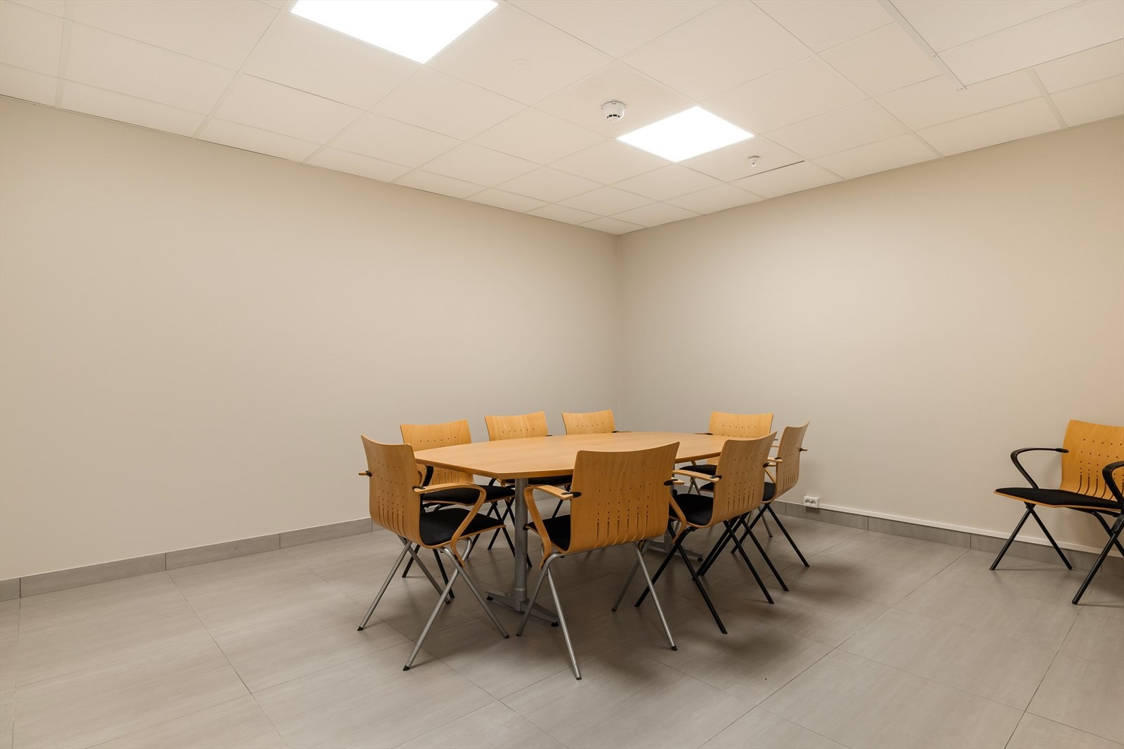 Et av rommene som kan benyttes av beboerne, her møterom Galleribilde