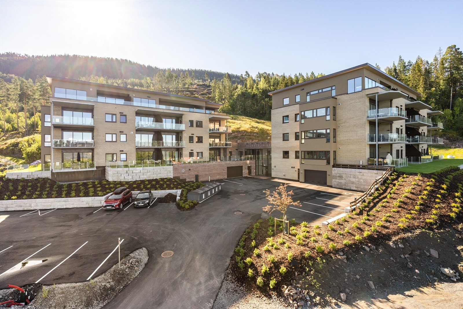 Velkommen til Klokkerlia 34, to nye blokker på Tyrifjordens solside Galleribilde