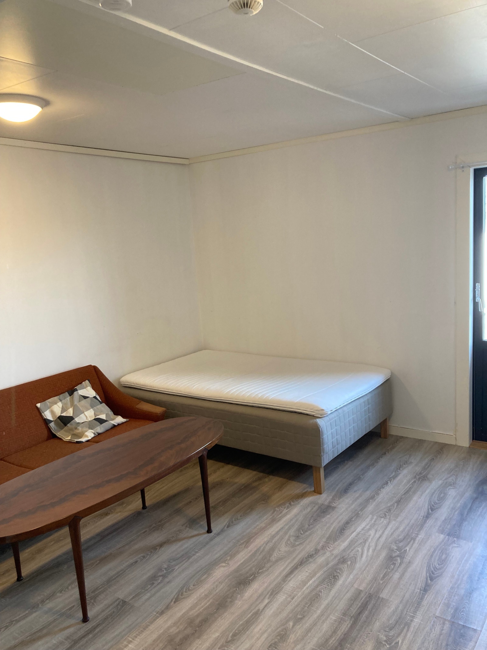 Rom 1 i 1 etg Galleribilde