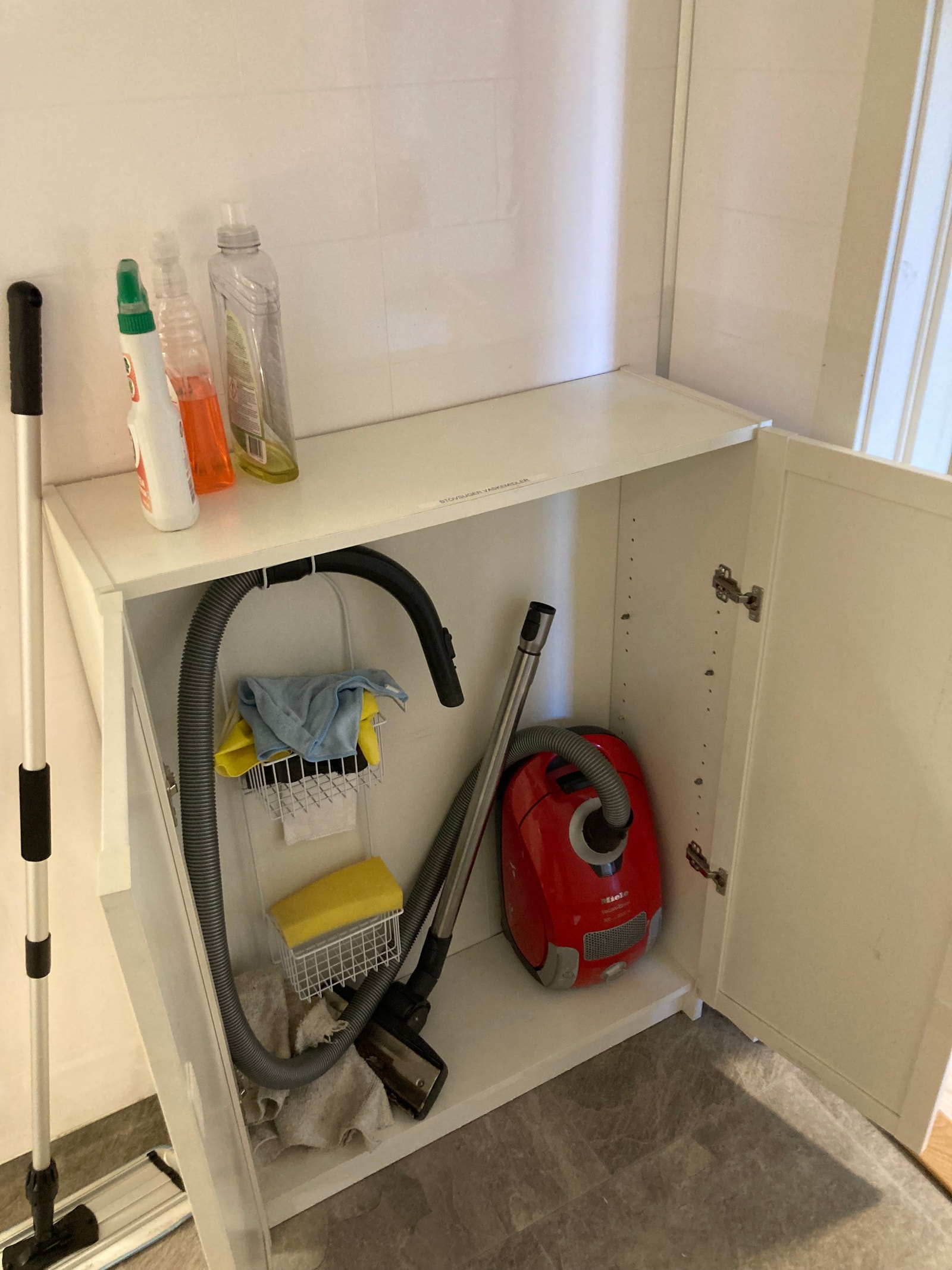 Vaskerom/skap Galleribilde