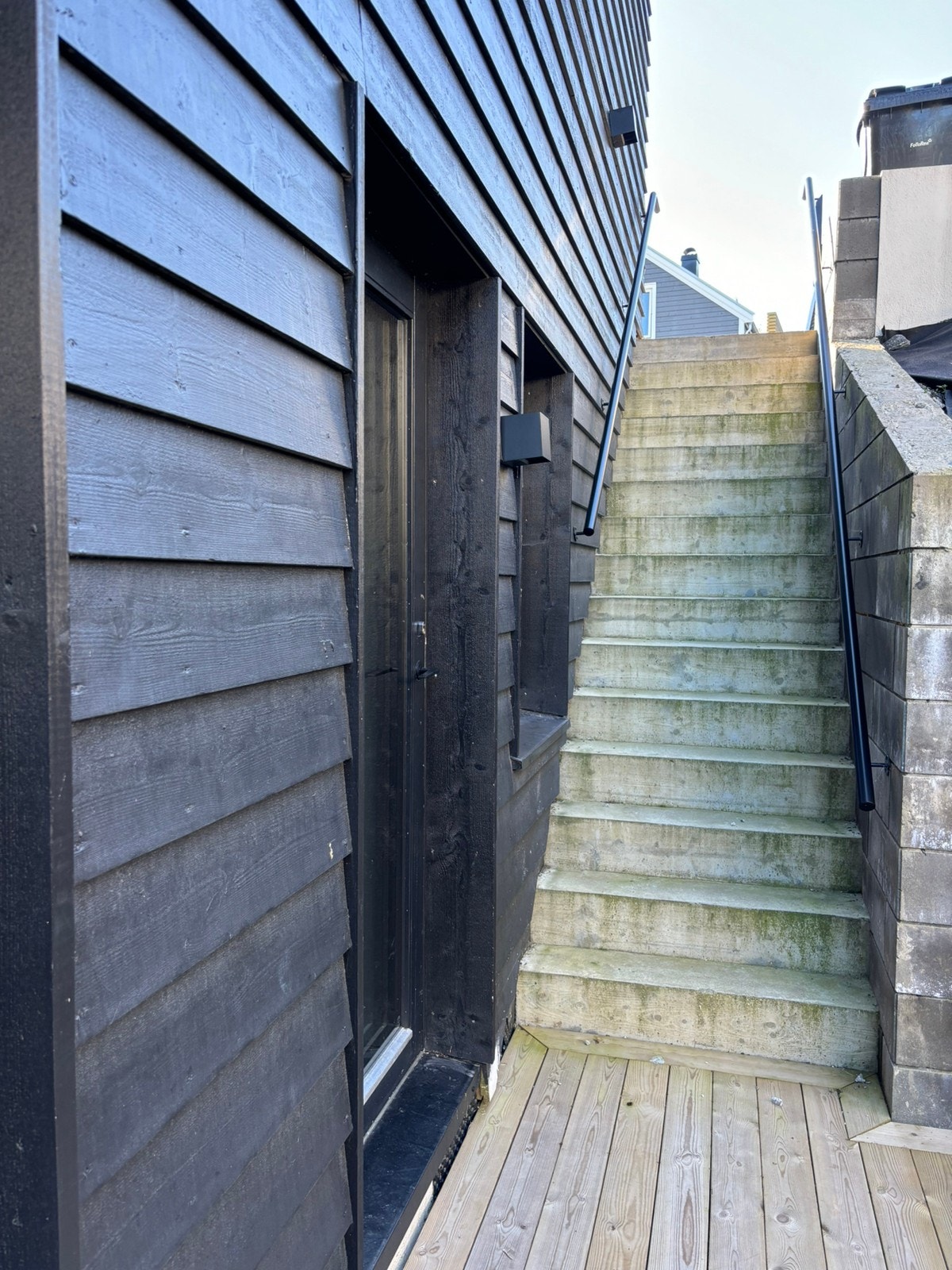Trapp ned til leilighet Galleribilde