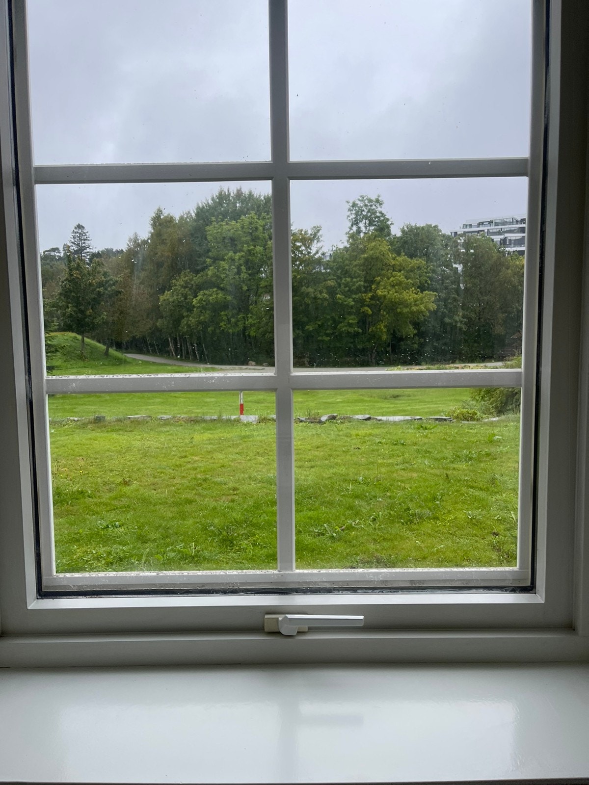 Utsikt mot parken Galleribilde