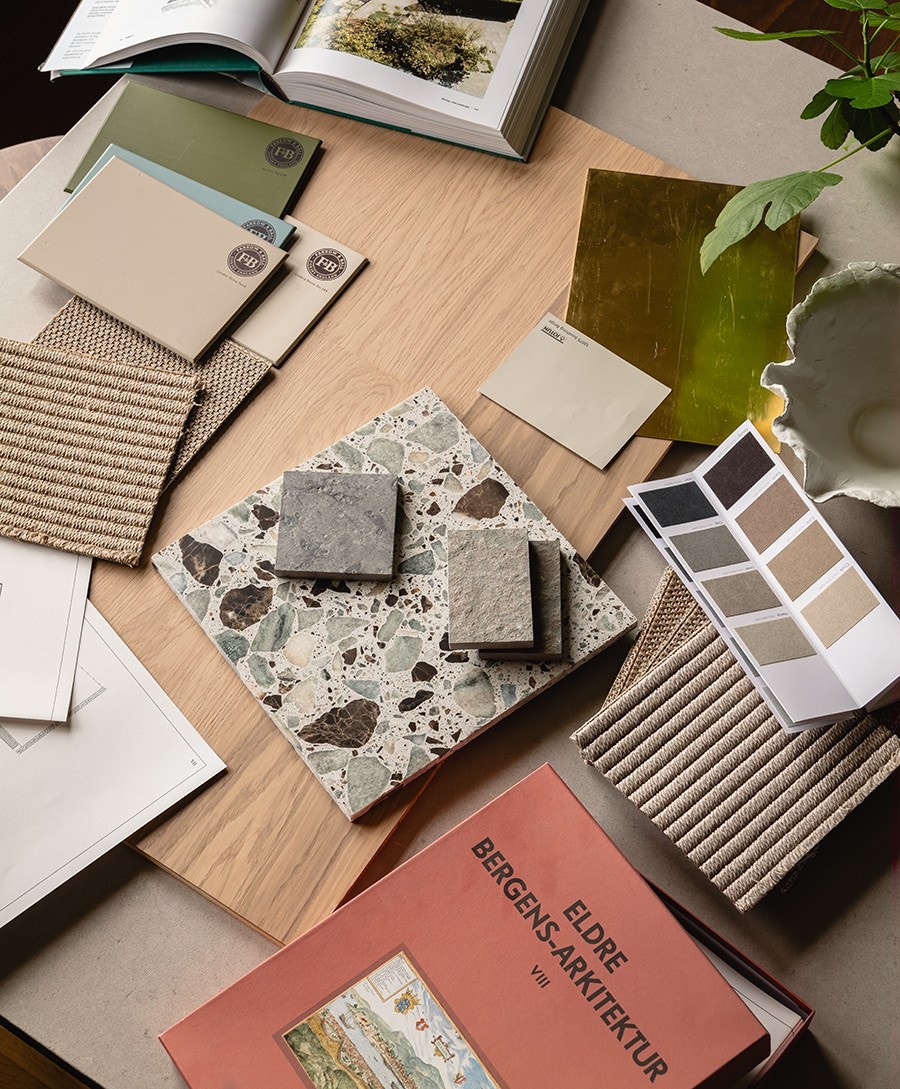 I Bispengsgården-prosjektet er det tenkt helhet,
sømløshet og varighet - med en litt leken, klassisk stil
som passer det historiske og vakre bygget. Nina Michelsen int.ark. MNIL Galleribilde