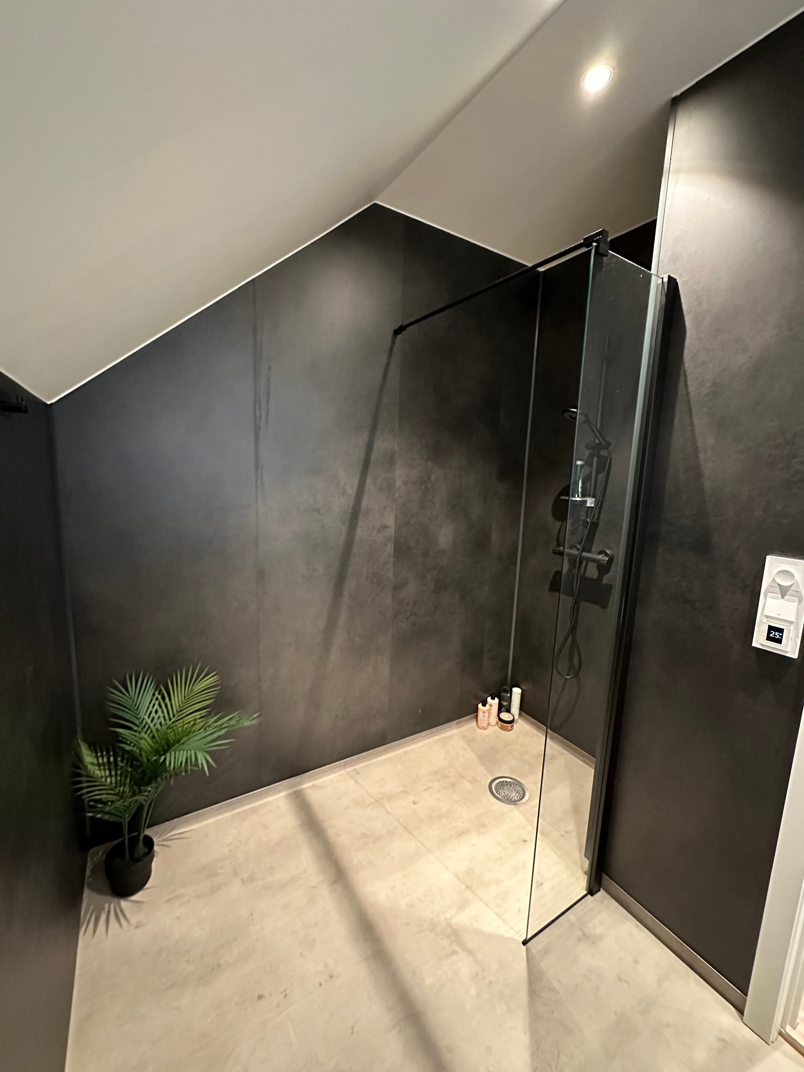 Mulighet for dusj 2.etasje Galleribilde