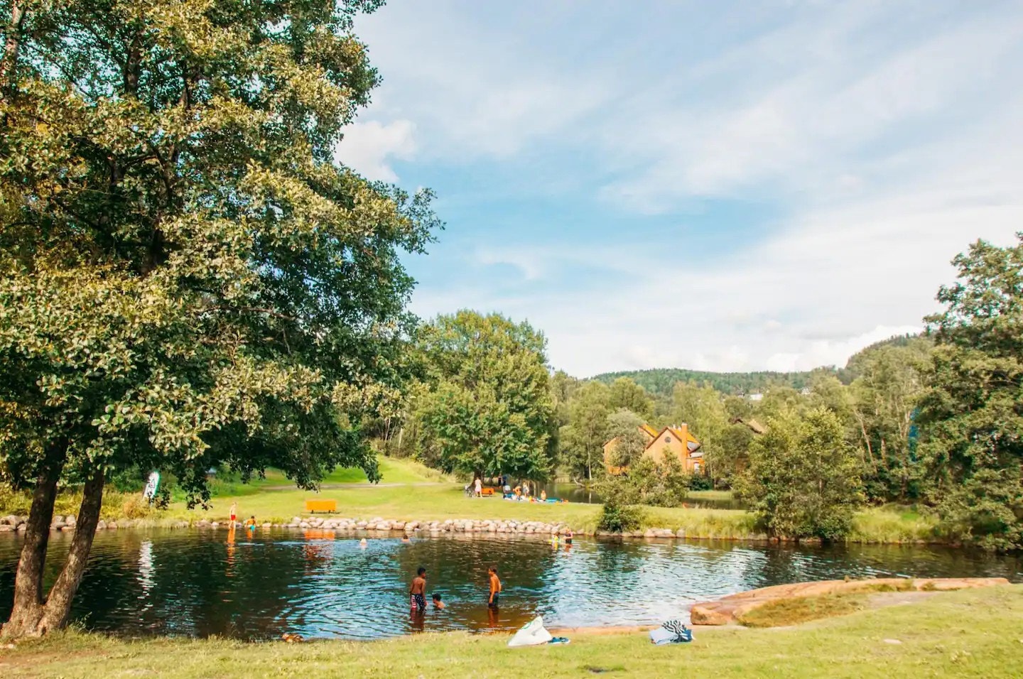 Badeplass på Frysja Galleribilde