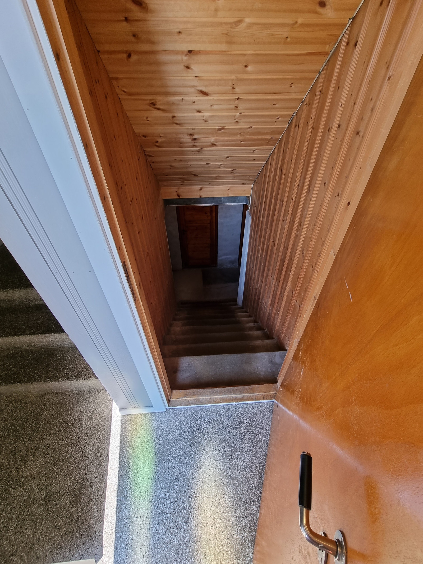 Trapp ned til kjeller Galleribilde