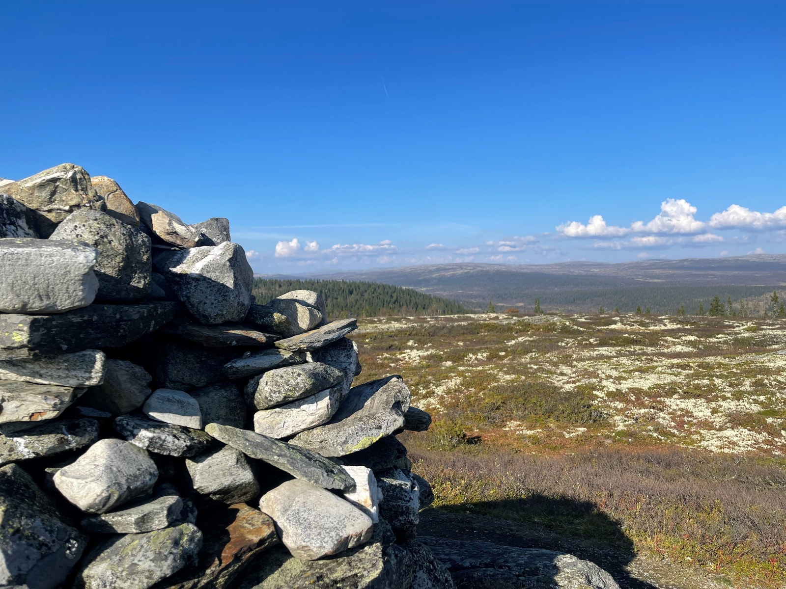 Turen til Skottåstoppen belønnes med fantastisk utsikt Galleribilde