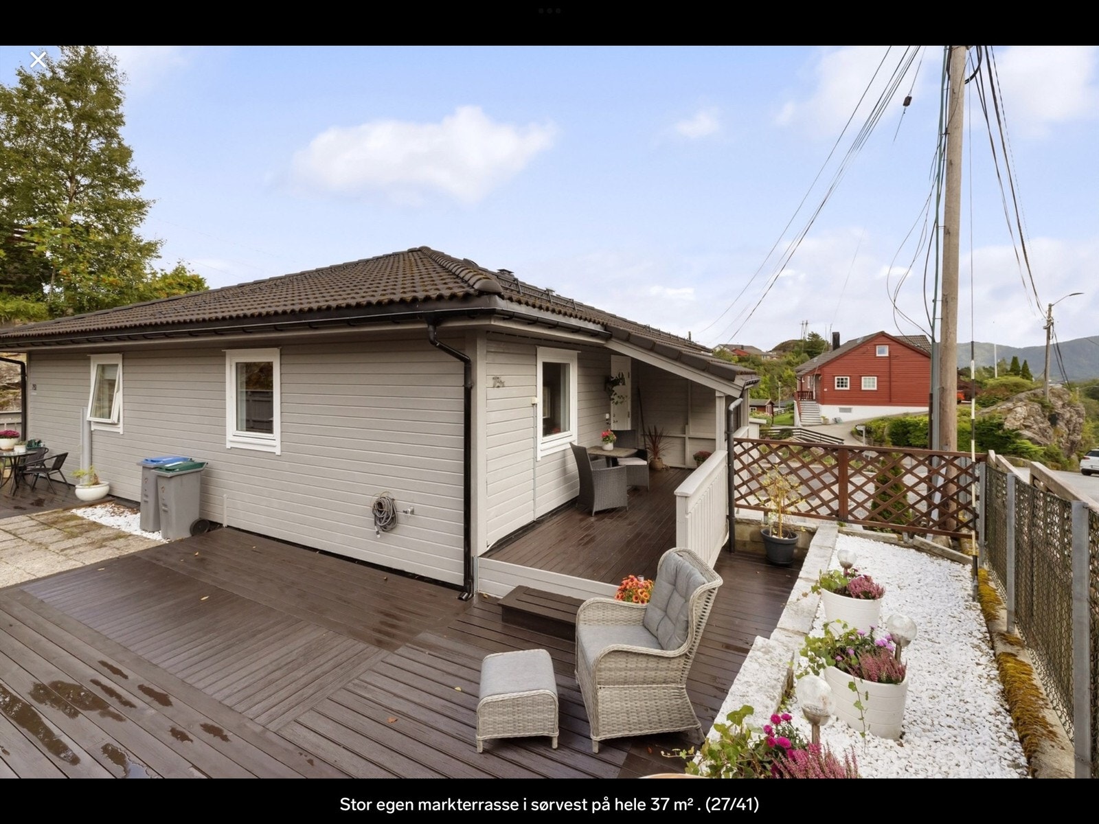 Fin uteplass Galleribilde