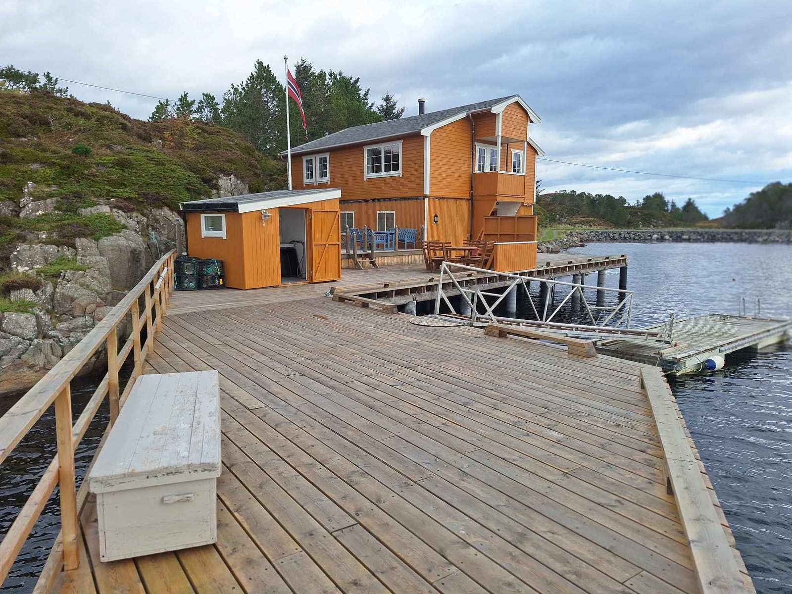 Nytt kaianlegg med egen sløye-bod Galleribilde