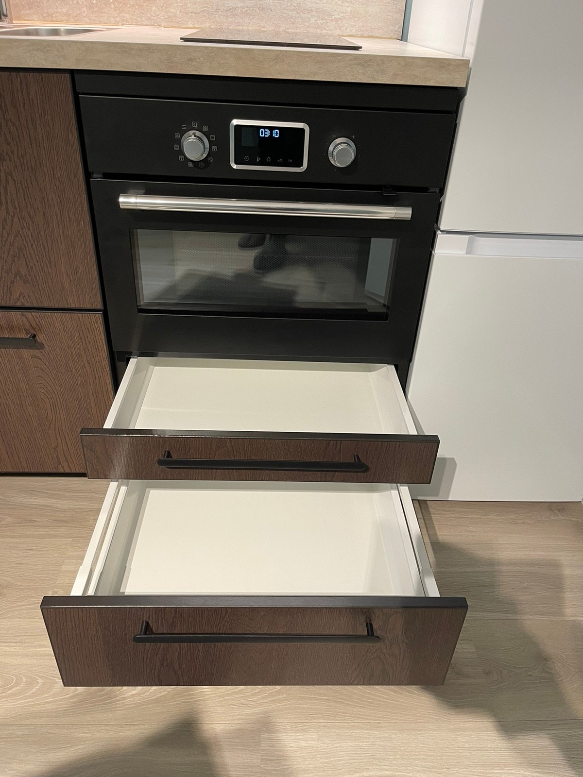 Bestikkskuff og kolonialskuff Galleribilde