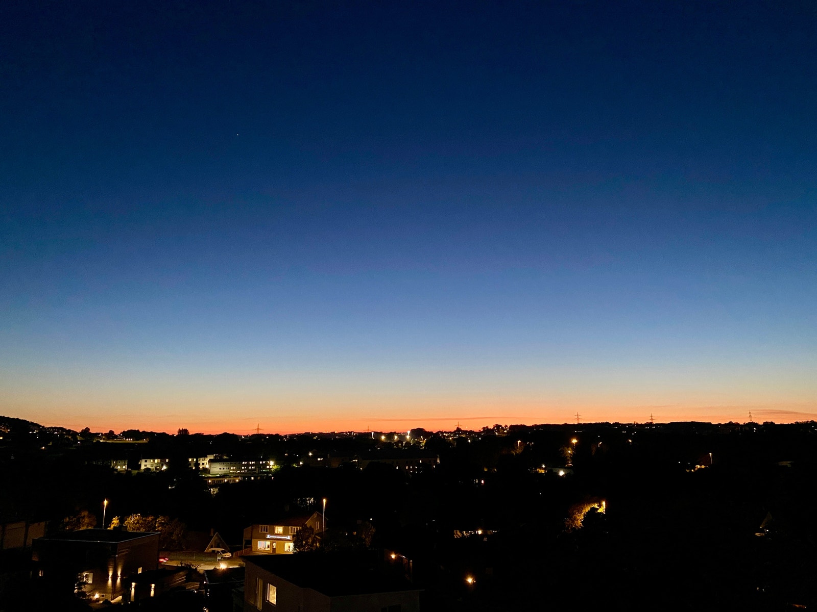 Solnedgang fra balkong Galleribilde