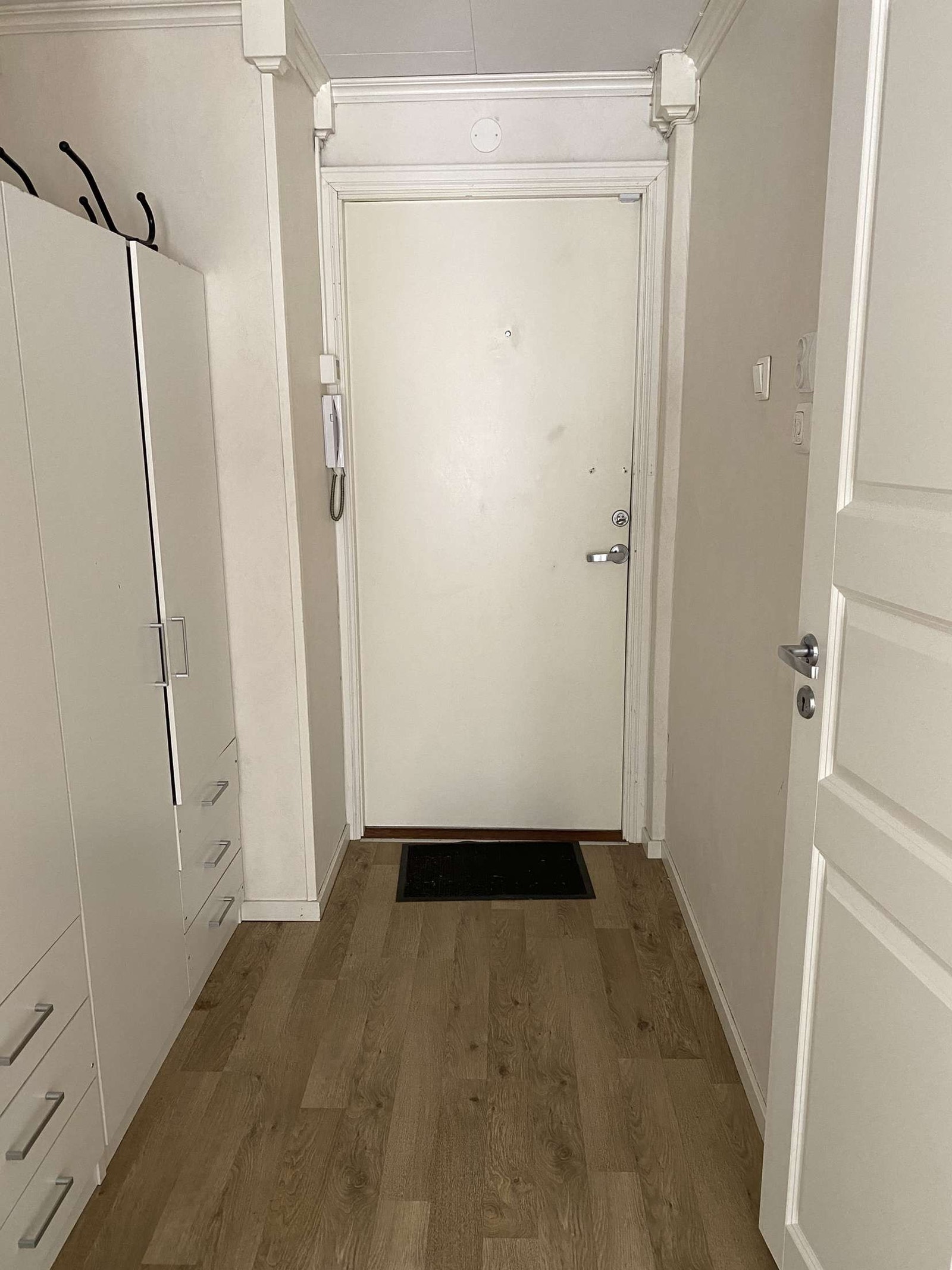 Utgansdør Galleribilde