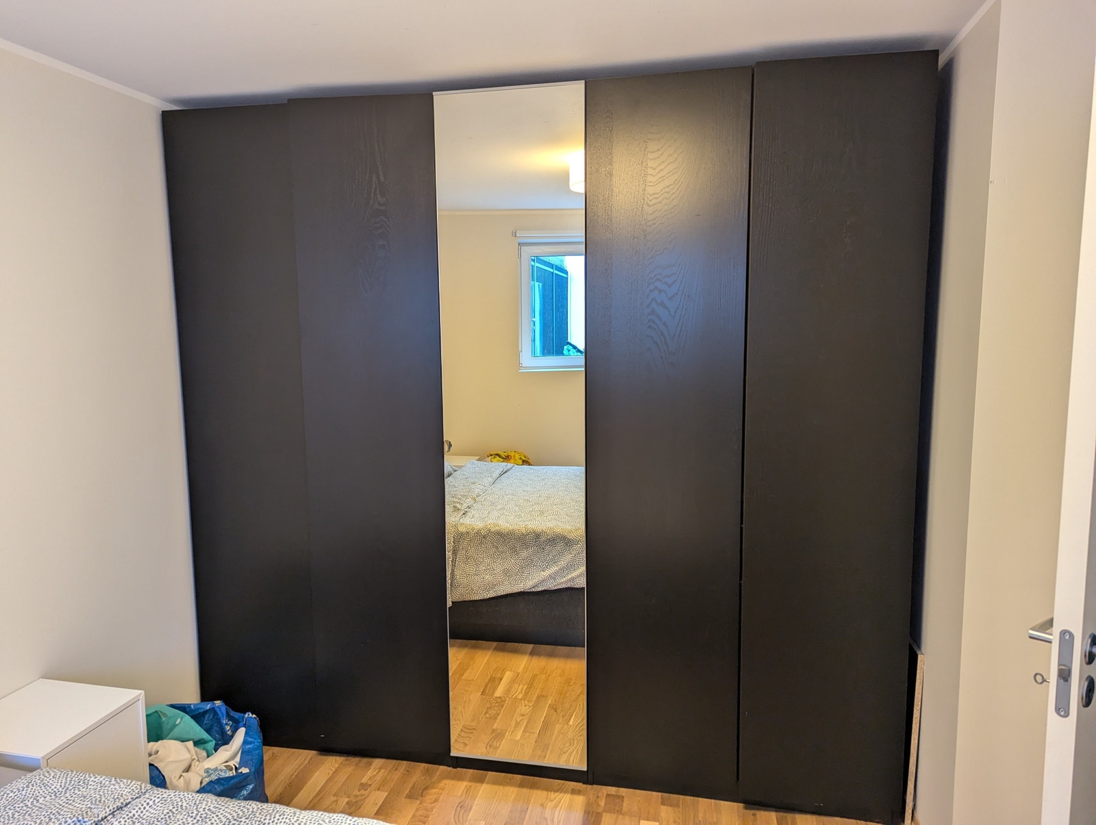 Skyvedørsgarderobe Galleribilde