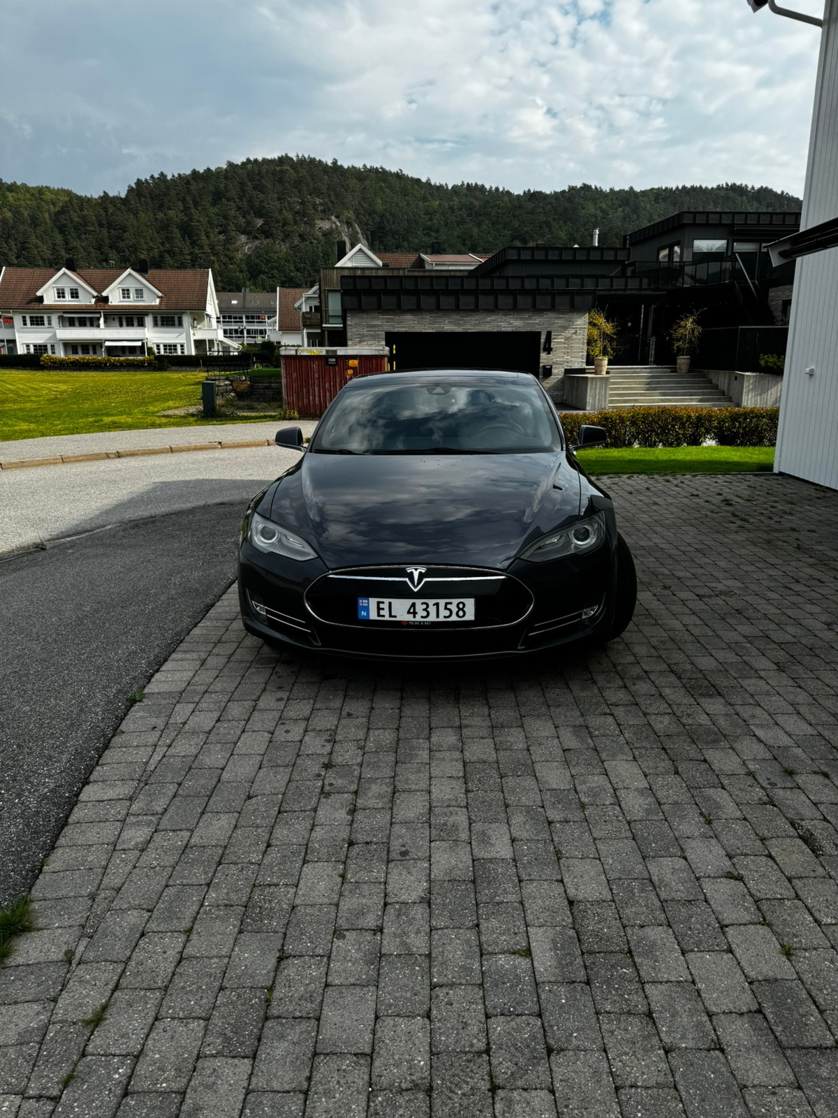Tesla Model S P85D 700Hk, helt nye bremser, nytt ryggekamera og mer.. 3