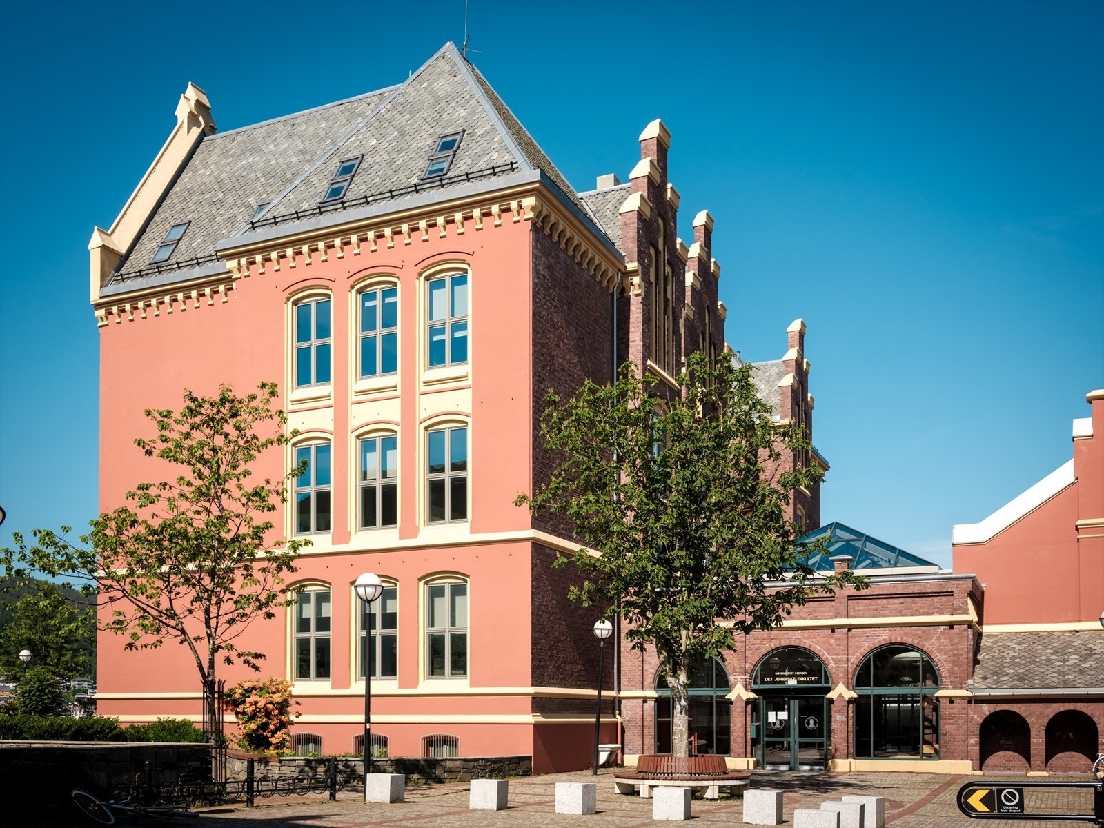 Juridisk Fakultet Galleribilde