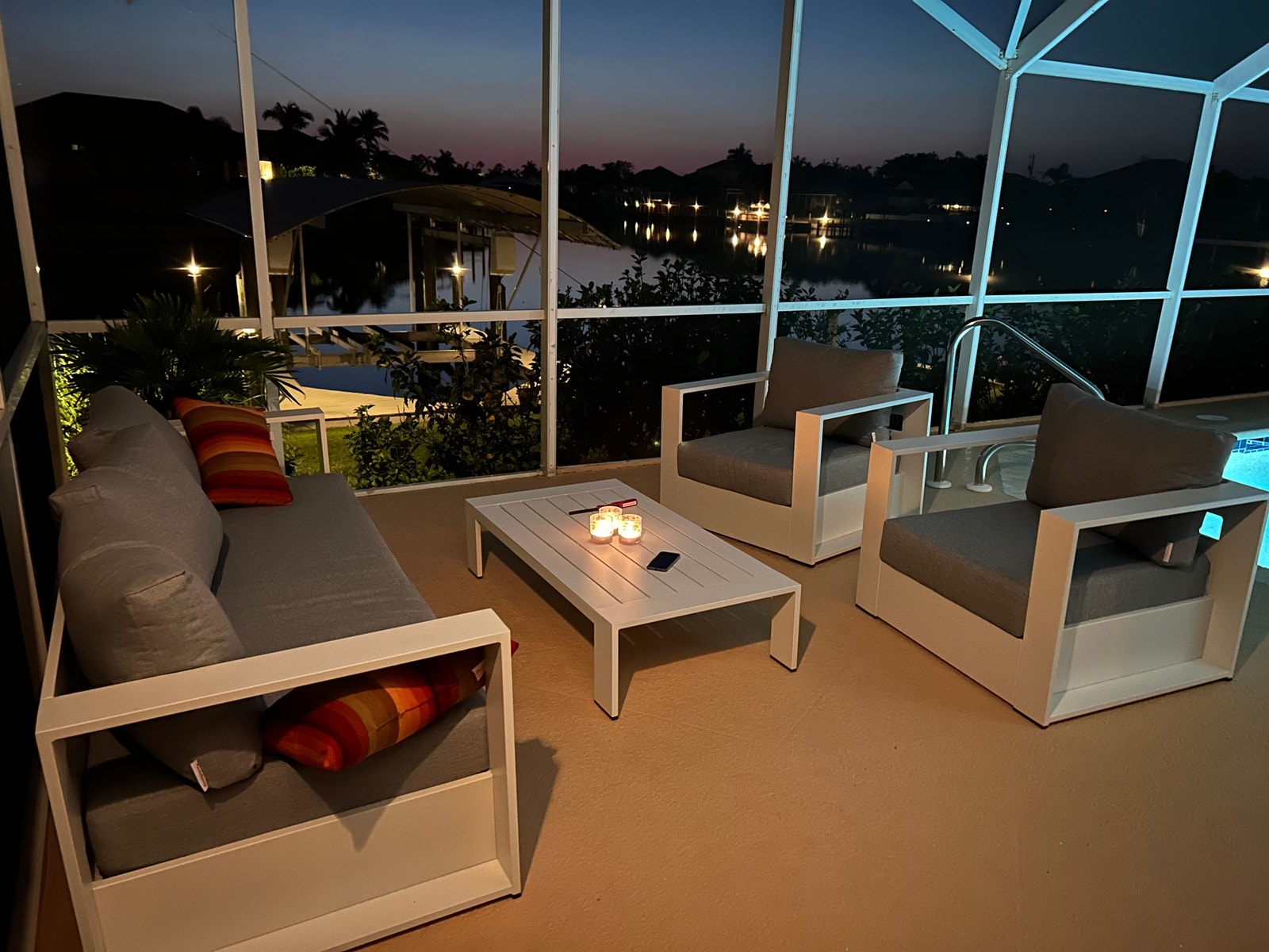 Pool-lounge Galleribilde