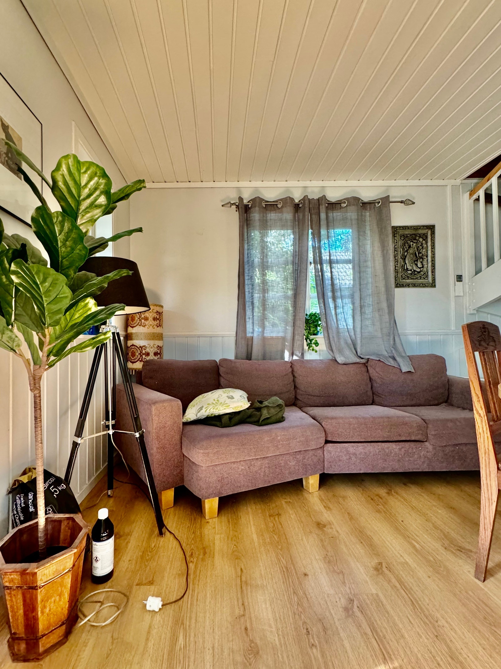 En av sofagruppene. Galleribilde