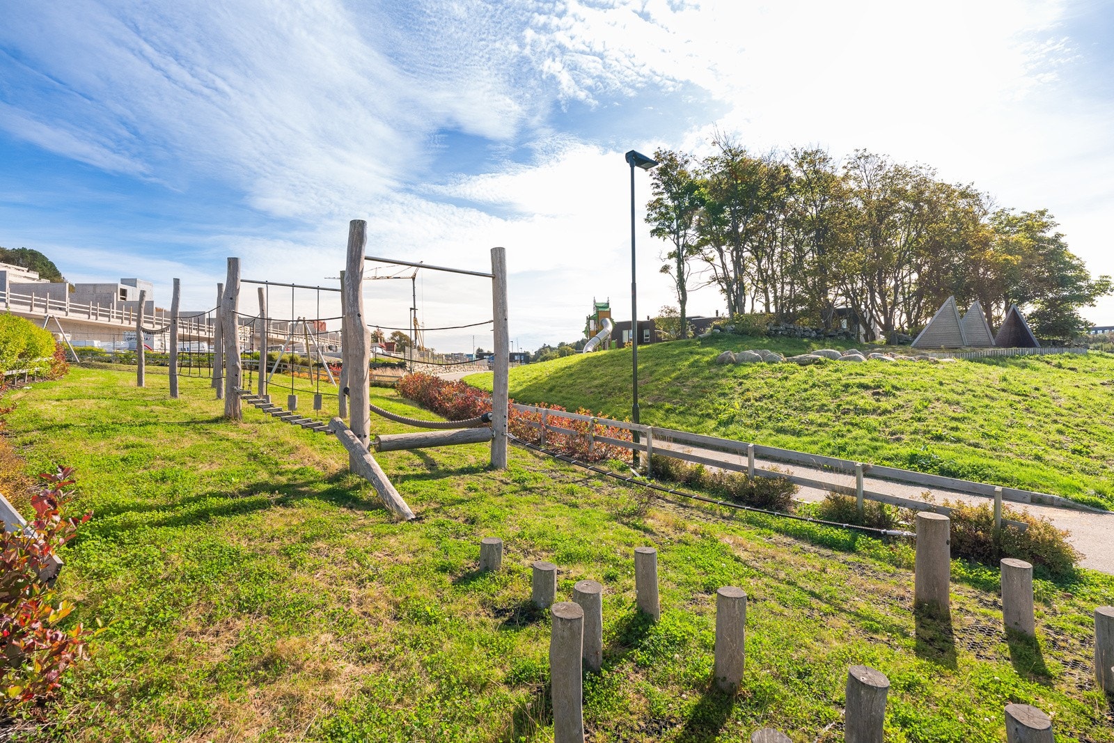 Klatrestativer og mye annet morro! Galleribilde