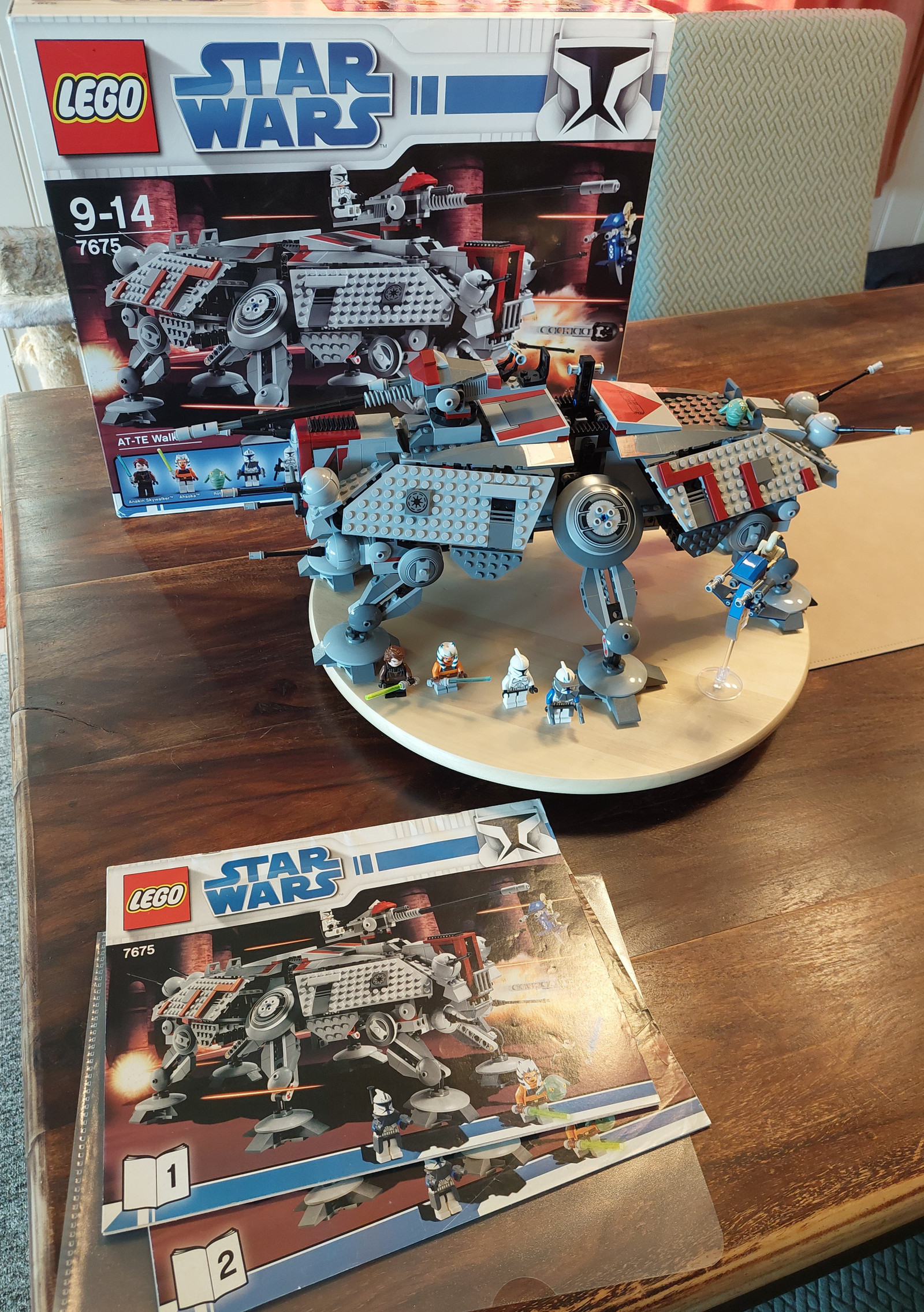 At te walker lego 7675 clearance