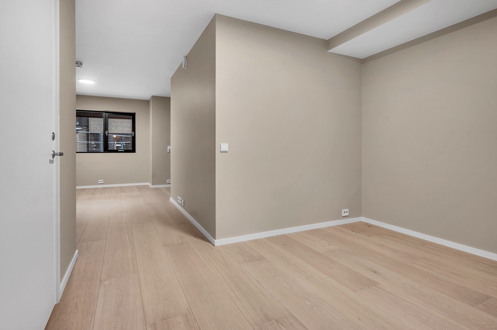 Til praktikantdelen hører det med egen bod (under trapp). Foto fra bolig nr 5. Galleribilde