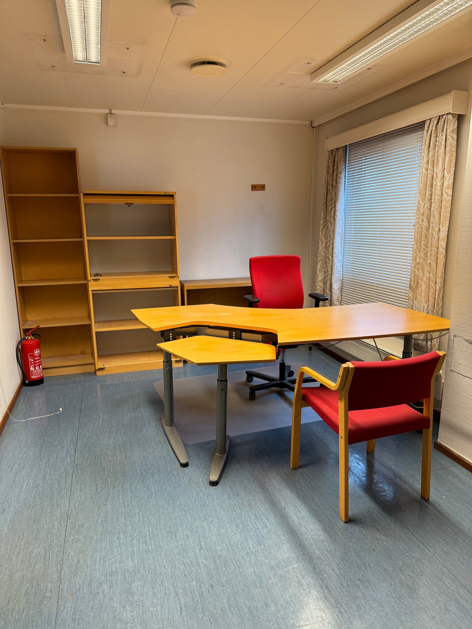 1 kontor av 4 Galleribilde