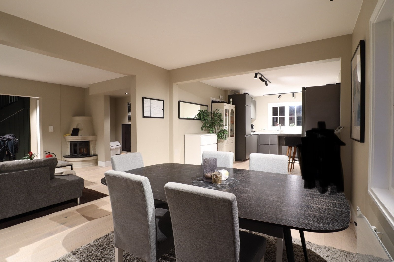 Fra stuehjørnet Galleribilde