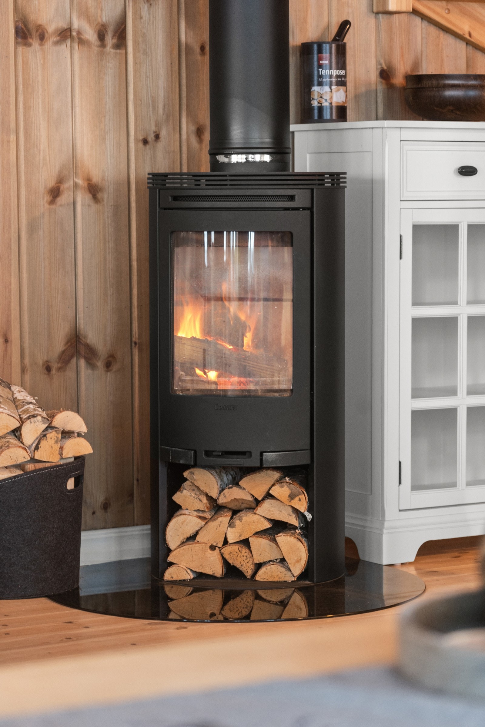 Peisovn i stue Galleribilde