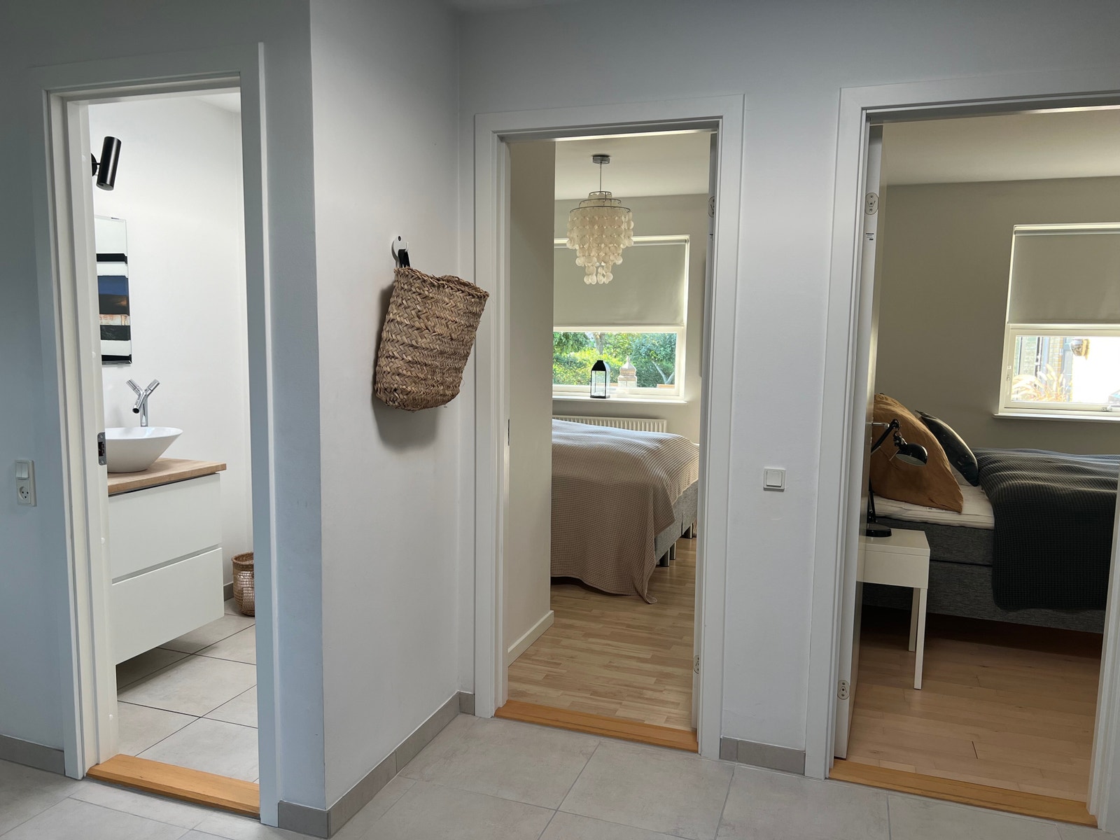 Gang inn til wc, samt soverom 2 og 3 Galleribilde