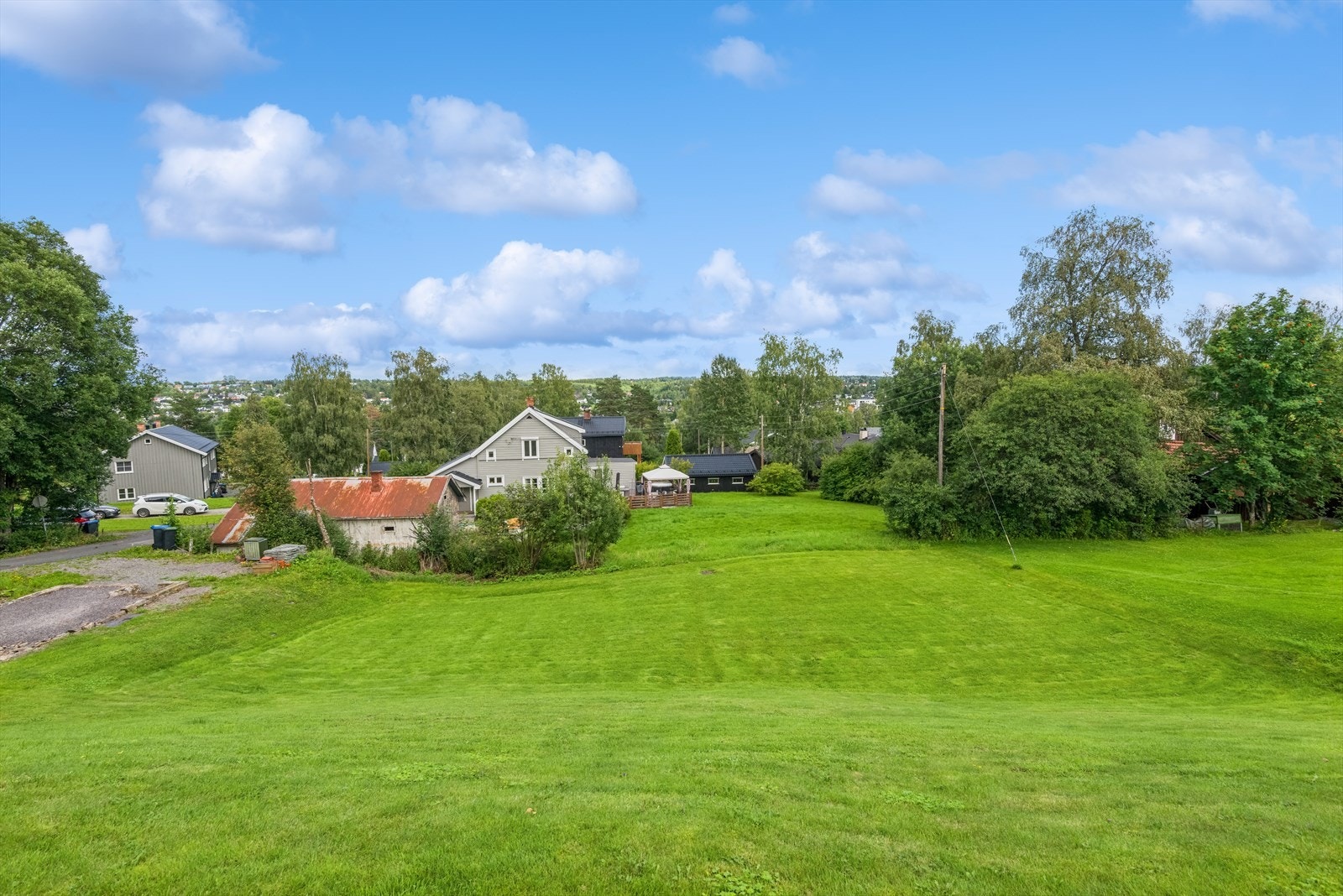 Sentralt på Raufoss Galleribilde