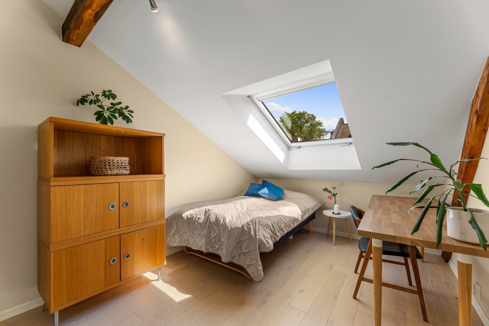 Leiligheten inneholder to gode soverom Galleribilde