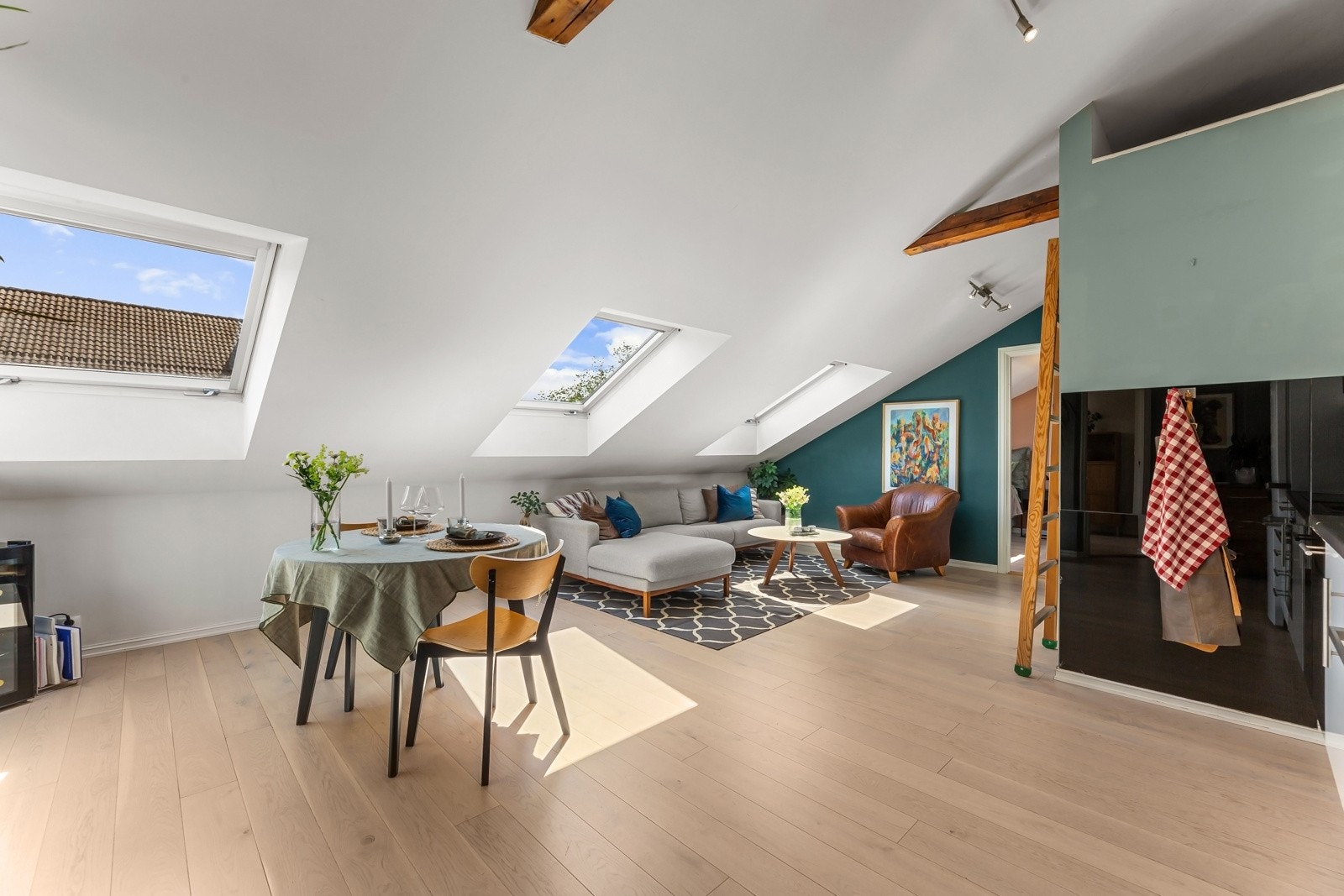 - Velkommen til Eiriks gate 2 B, presentert av Øystein Opheim - Galleribilde