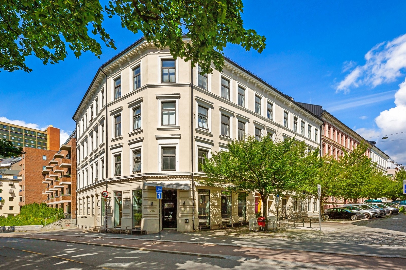 Sentral beliggenhet på Tøyen i et urbant og populært boligområde Galleribilde