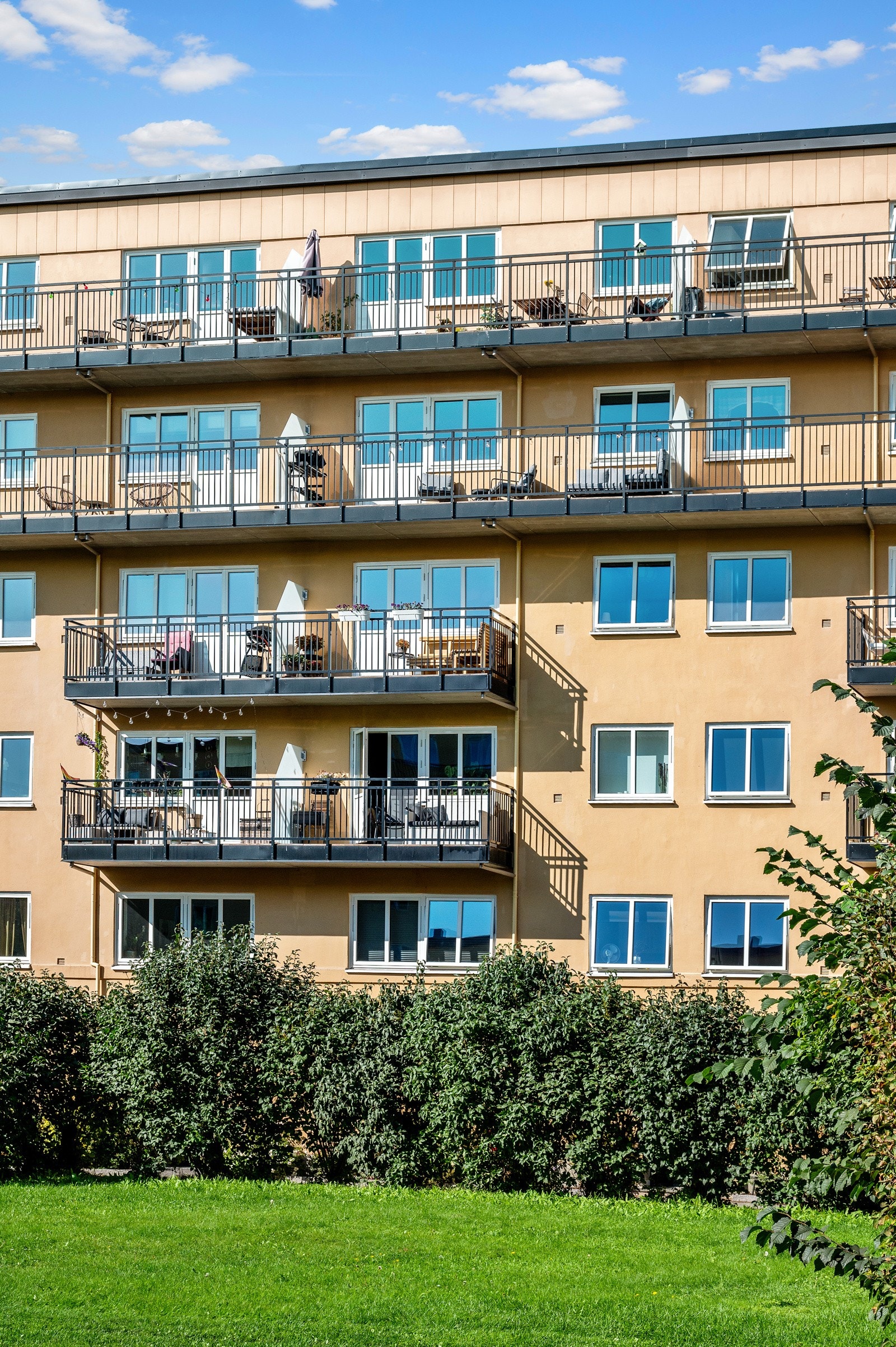 Boligen ligger i byggets 5. etasje. Galleribilde