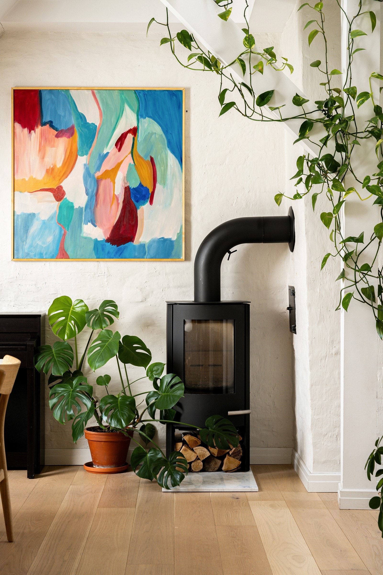 En flott peisovn gir ekstra hygge og varme. Galleribilde