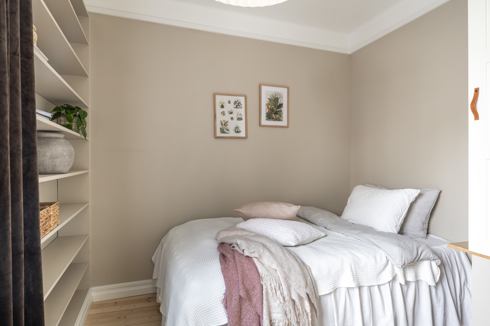 Leiligheten har totalt to soverom. Galleribilde