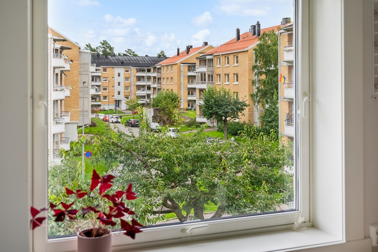 Utsikt fra kjøkkenvindu. Galleribilde
